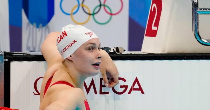 Olympic swimmer Penny Oleksiak gets 2