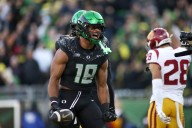 Oregon Ducks mailbag: Kenyon Sadiq, Matayo Uiagalelei and pass rush, Big Ten title game possibility
