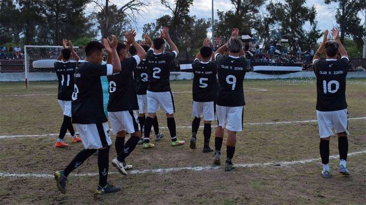 Atlético Icaño se lo dio vuelta a Agua y Energía y sumó tres puntos de oro