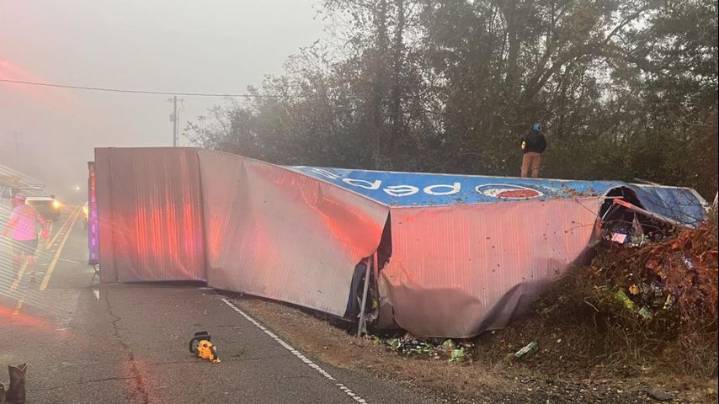 TEAM 2 TRAFFIC: Germany Road closed in Gonzales after semi
