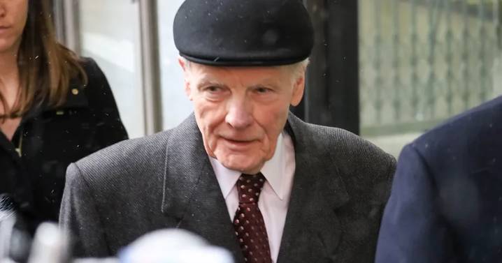 9 months after federal bribery conviction, former Speaker Madigan disbarred