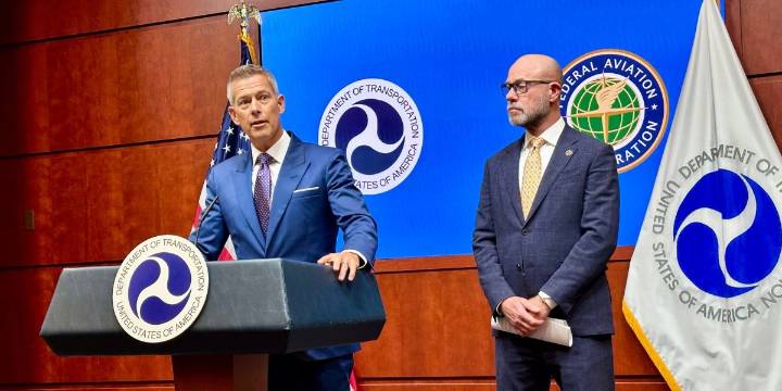 Trump’s FAA punishes most of nation’s air traffic workers by only giving $10,000 bonuses to the 776 with perfect shutdown attendance