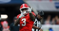 Georgia moves up to No. 3 heading into SEC championship game