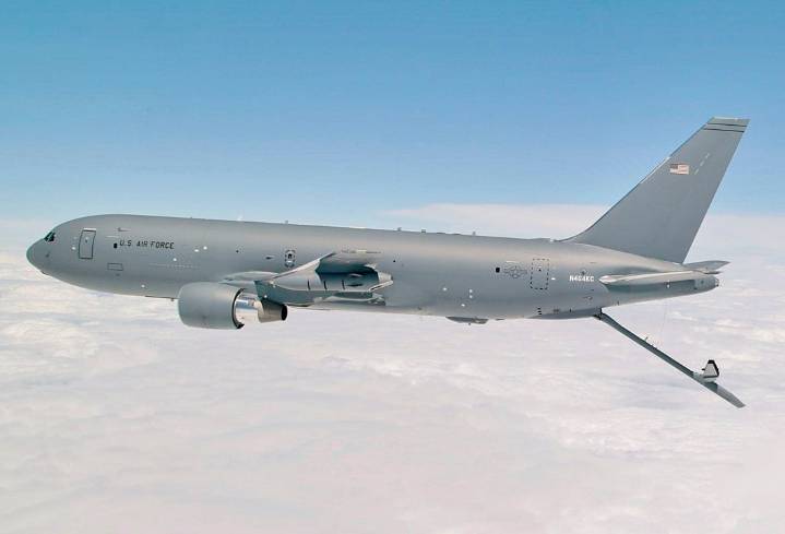 Tennessee Air Guard lands massive refueling plane