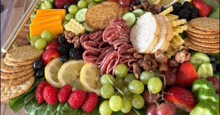 Charcuterie and juice bar opens in Valpo