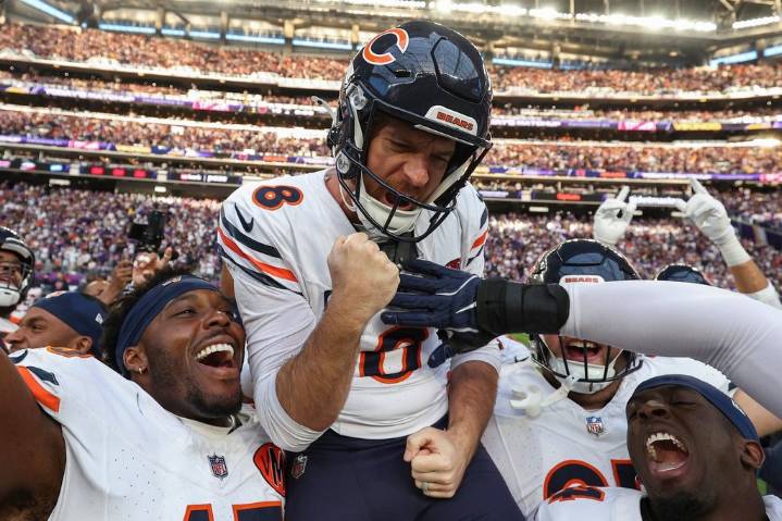Bears improve to 7-3 to beat Vikings with game-ending FG set up by Duvernay’s 56-yard kickoff return – Winnipeg Free Press
