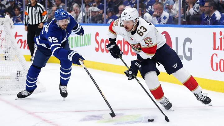 Mailbag: Playoff hopes for Panthers, Maple Leafs; Blackhawks’ outlook