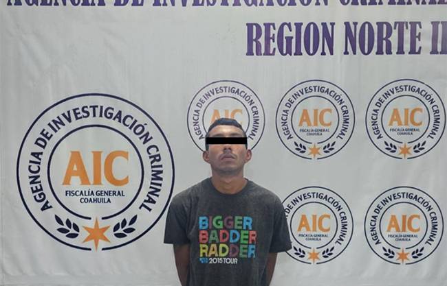 Detienen en flagrancia a presunto asaltante en el fraccionamiento Acoros