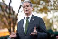 Prevé EU cerrar este mes acuerdo de tierras raras con China