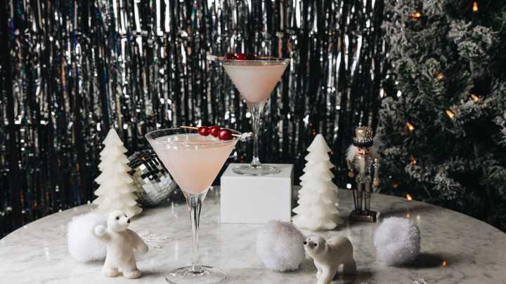 Get 'Merry' at this Louisville holiday pop-up bar. Here's what to try