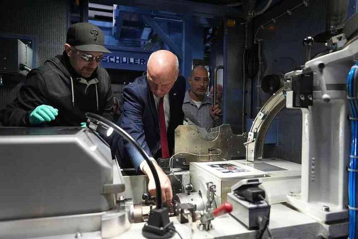 US ends production of pennies