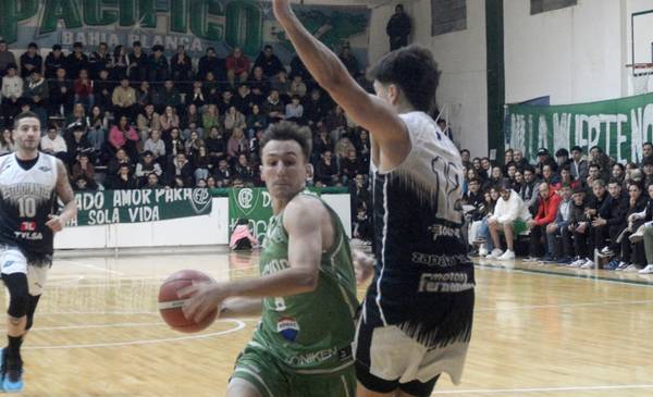 El último partido para los 12 equipos, debut de un jugador y quinta árbitra en dirigir Primera