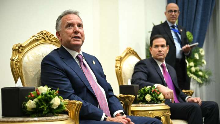 Trump pushes new Ukraine peace plan