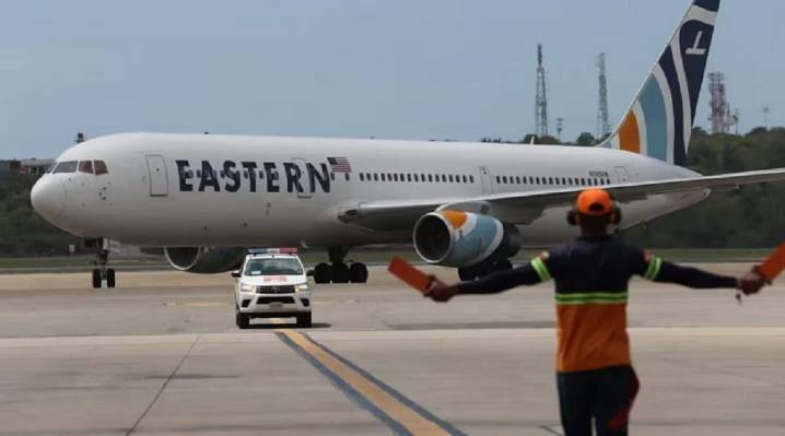 EE.UU. suspende vuelos de repatriación de migrantes hacia Venezuela 29 de noviembre de 2025 | País Las decisiones de la administración de Trump reflejan un patrón de agresiones que buscan socavar la e