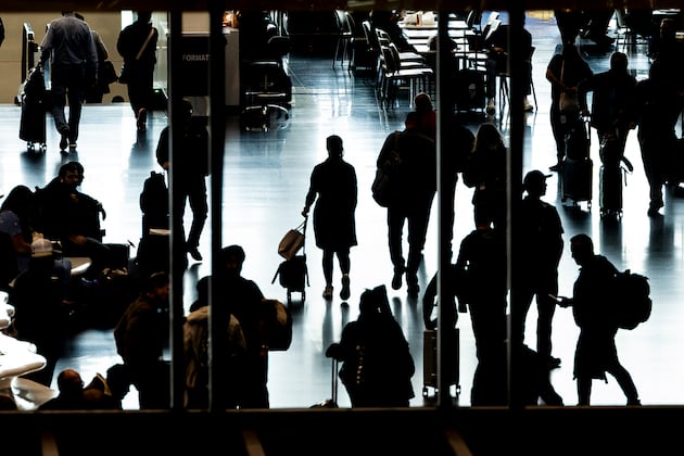 FAA predicts busiest Thanksgiving travel in 15 years