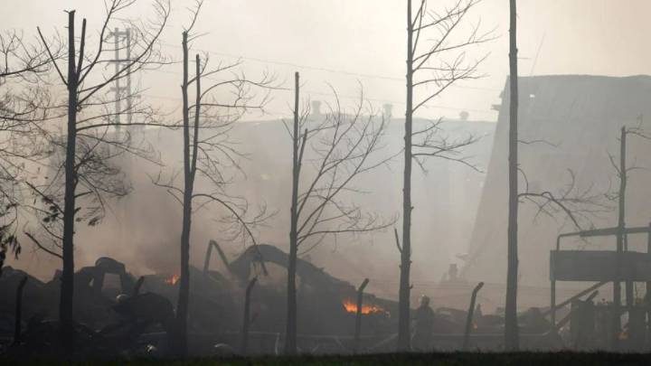 Con el fuego controlado, comienzan las pericias tras el incendio en Ezeiza