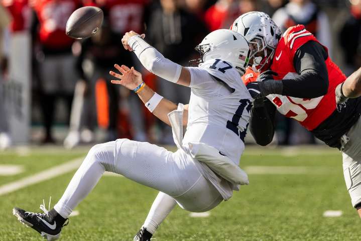 Penn State’s years-long weakness rears its ugly head again in 9th straight loss to Ohio State