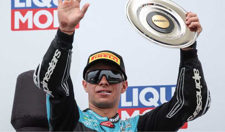 David Alonso se sube al podio del GP de Portugal: tercero consecutivo