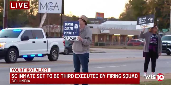 Protestors gather ahead of Stephen Bryant execution