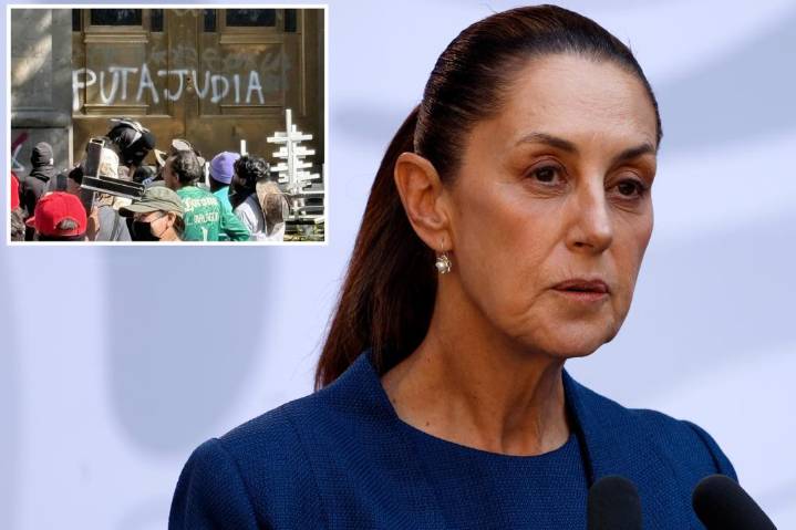 Antisemitic graffiti scrawled on Mexico's top court during protests against country's first Jewish president