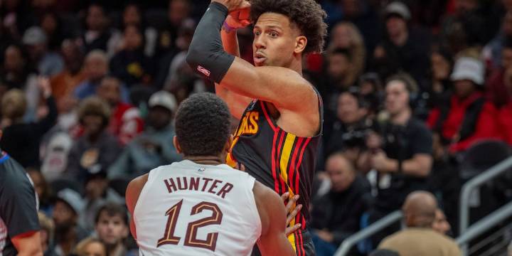 Jalen Johnson’s triple-double leads Hawks to 130-123 victory over Cavaliers in NBA Cup game