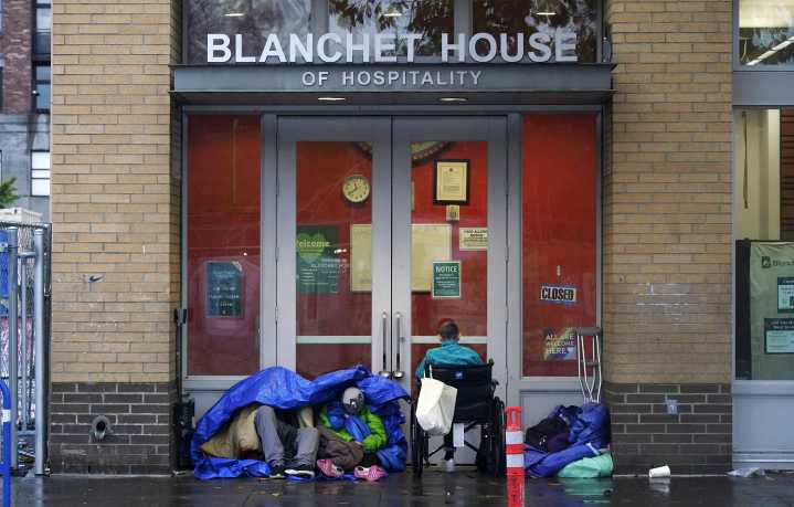 Ordenan al gobierno de Trump que financie el programa de asistencia alimentaria SNAP