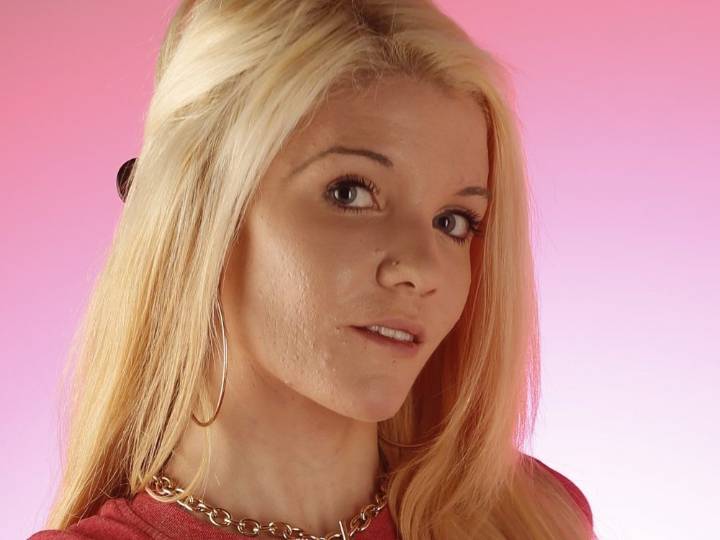 SUNshine Girl Hannah