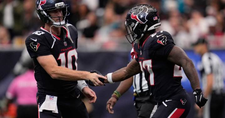 Texans avoid another tough loss with an improbable comeback against Jaguars