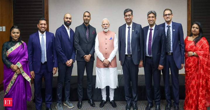 G20: PM meets Indian-origin tech entrepreneurs