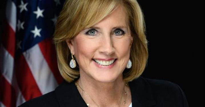 Window broken at Tenney's D.C. residence