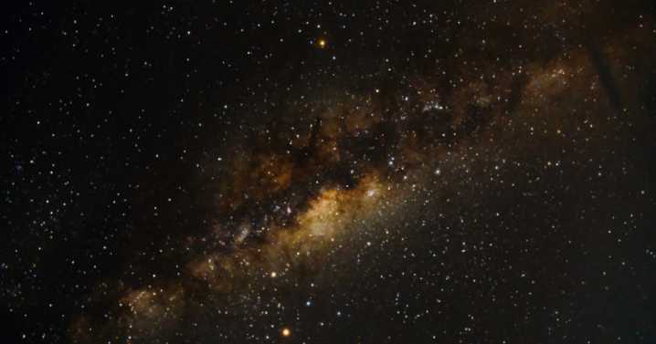 Un cielo en espectáculo: los fenómenos astronómicos imperdibles de noviembre 2025