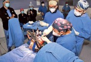 Marina avanza a la vanguardia en neurocirugía: cirugías de Parkinson con tecnología de punta