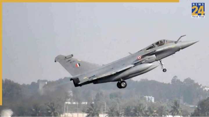 Pakistan Extends Airspace Ban for Indian Airlines Till December