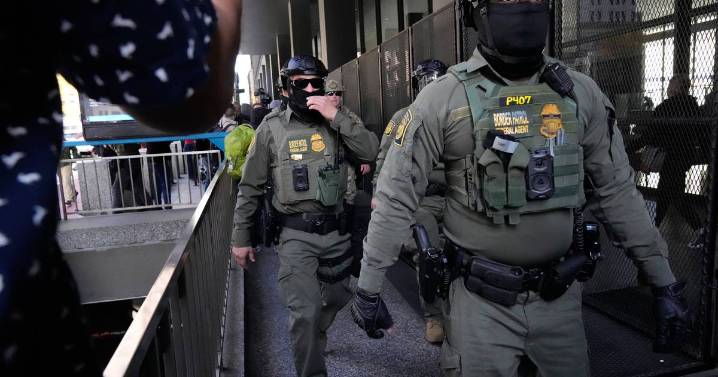 7th Circuit stays judge’s order restricting immigration agents’ use of riot control weapons