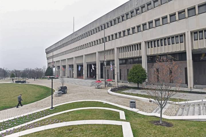 Man indicted on child sex trafficking, prostitution charges