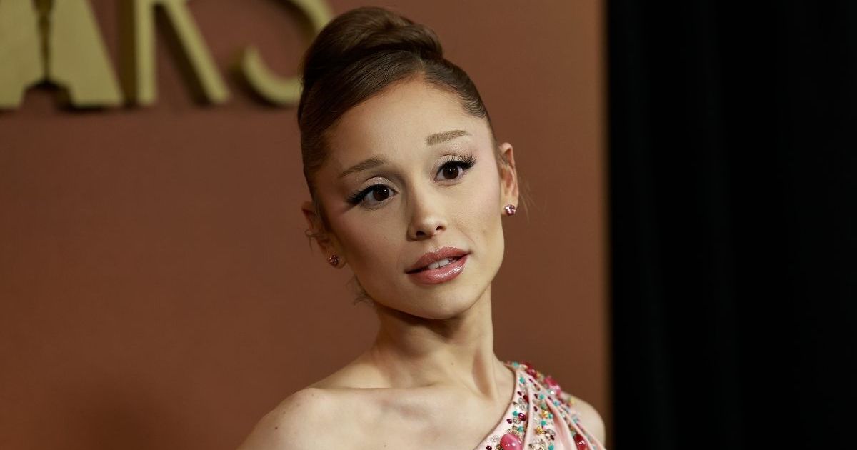 Ariana Grande's Dior Gown Is Straight Out of a Fairytale