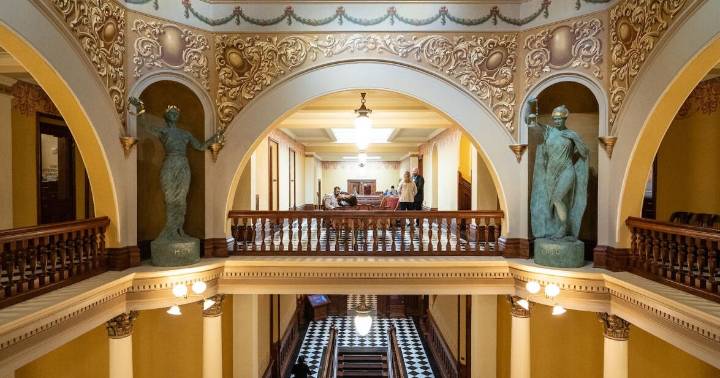 Lobbying bill aimed at local governments tabled