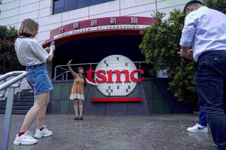 Taiwan’s Government Is Scared of Its Own Semiconductor Giant