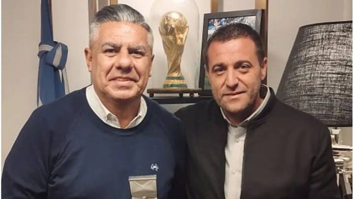 Pablo Toviggino cruzó a Ricardo Caruso Lombardi con una polémica publicación