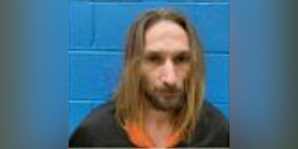 Man charged after domestic argument leads to fire in WNC, deputies say