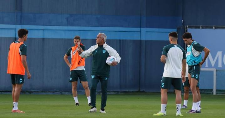 Una oportunidad única para el Málaga CF: "Si ganamos, estaremos en una situación que no podíamos imaginar"