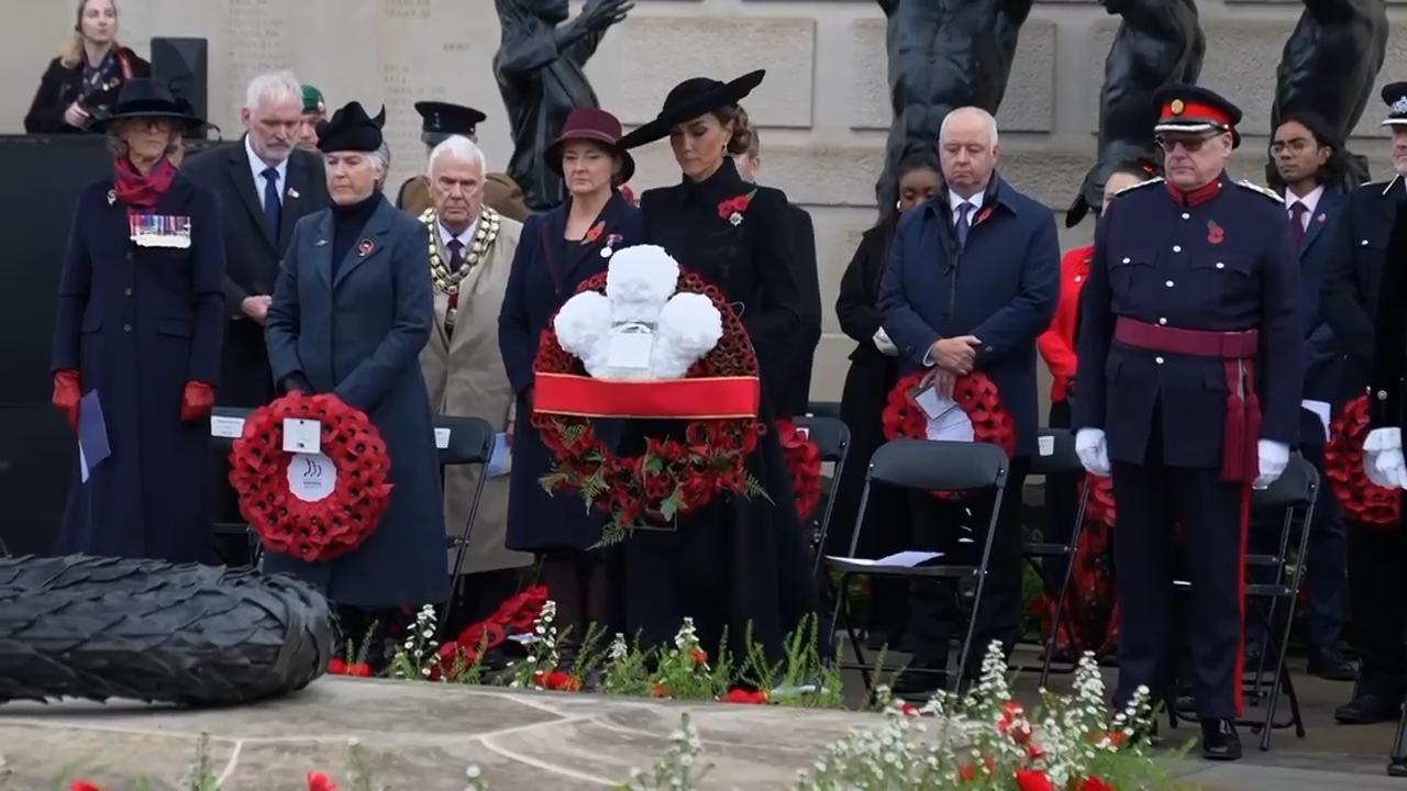 Armistice Day marked in UK on anniversary of end to fighting in World War I