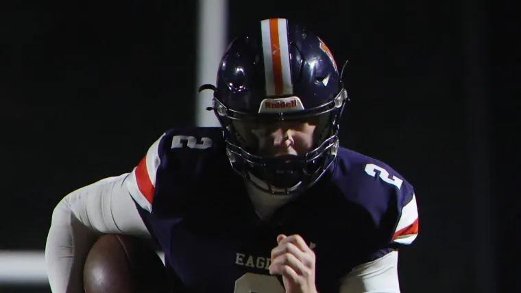 Vanderbilt reportedly trying to flip nation's  No. 1 QB from SEC foe