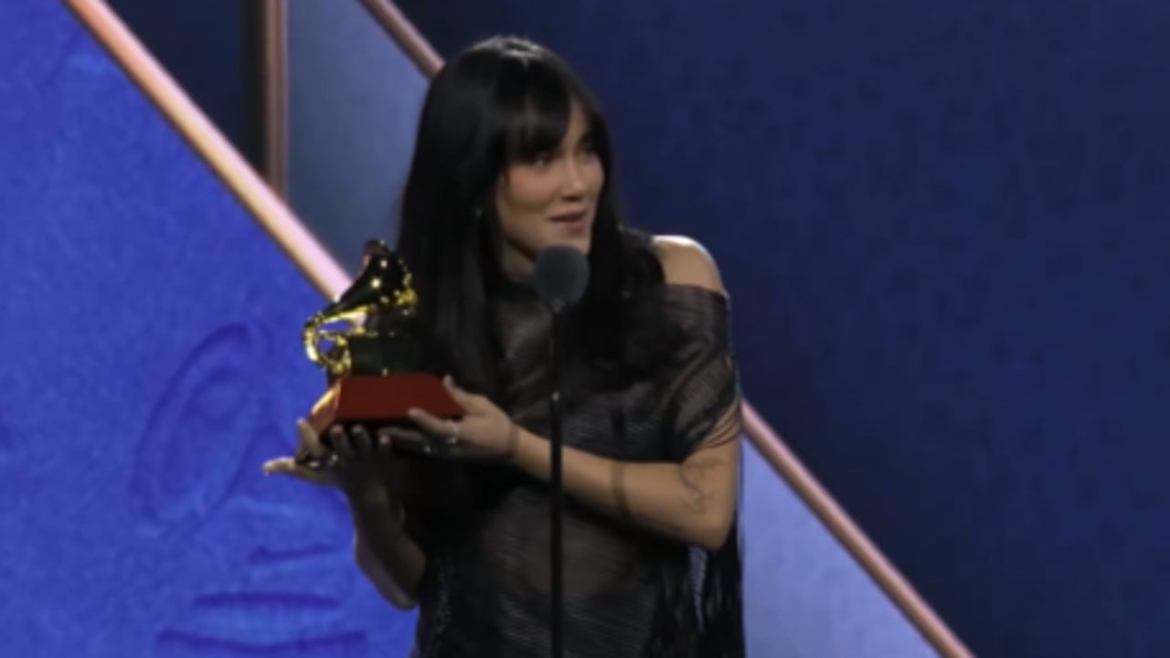 Aitana recibe su primer Grammy Latino por el diseño de su álbum 'Cuarto azul': "Lo soñamos pero nunca creemos que pueda pasar"