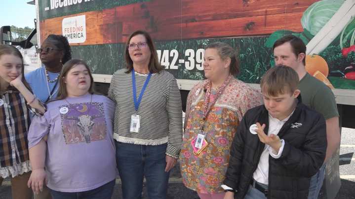 'It does make us proud' | How local students came together to help Stuff the Truck in Central Georgia