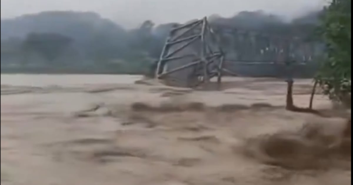 El número de muertos por las inundaciones en Indonesia asciende a 442