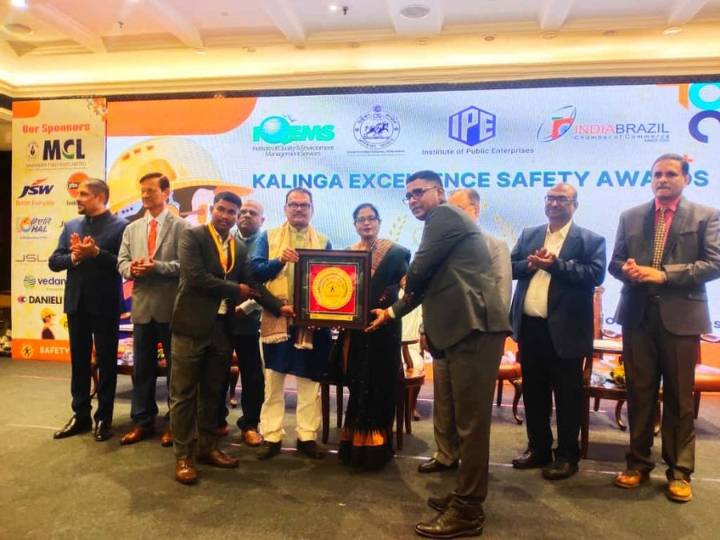 OMC bags Kalinga Safety Excellence Awards at National Safety Conclave 2025