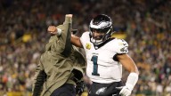 Monday Night Football: Eagles hold off Packers 10