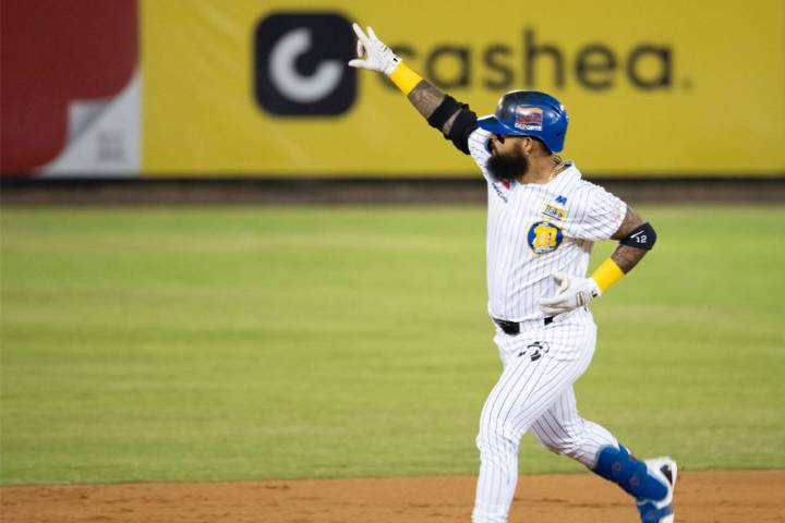Rougned Odor impulsó cuatro carreras en victoria magallanera sobre las Aguilas