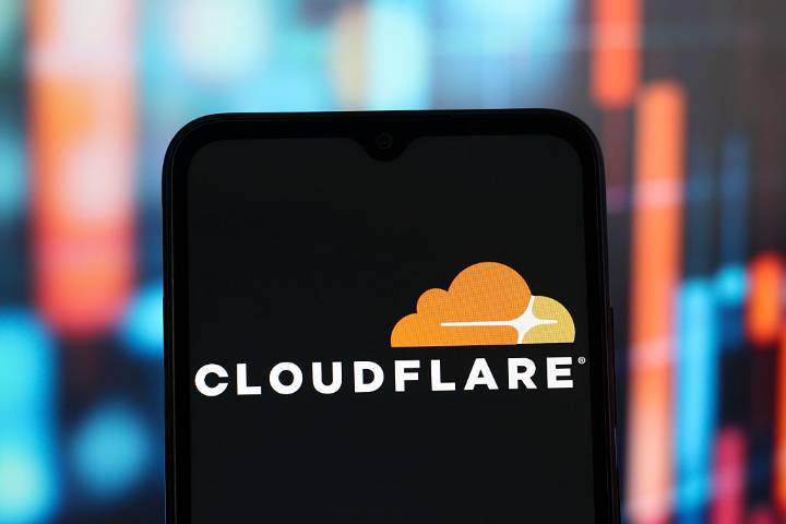 Cloudflare Outage Disrupts ChatGPT, X, And Major Platforms Worldwide